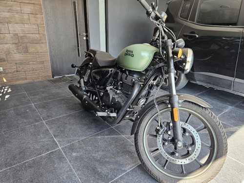 Royal Enfield Meteor 350 Verde