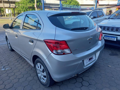 Imagem 4 de 8 de Chevrolet Onix 1.0 Mpfi Joy 8v Flex 4p Manual