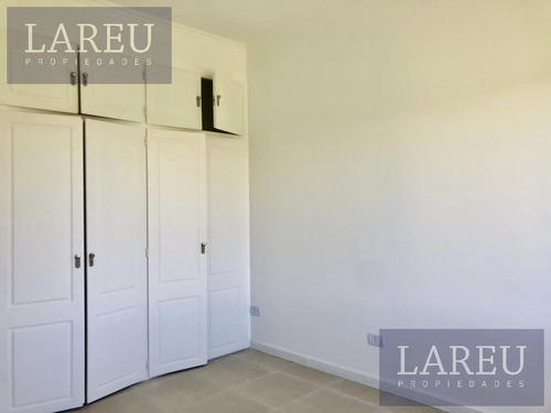 Imagen 14 de 26 de Casa En Venta - Barrio El Canton