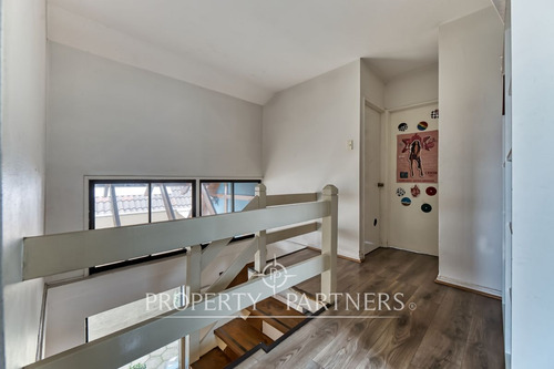 Casa Aislada En Barrio Residencial Consolidado P...
