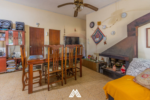 Venta-casa Esq.-3 Dorm-gge-local-lomas De Solymar