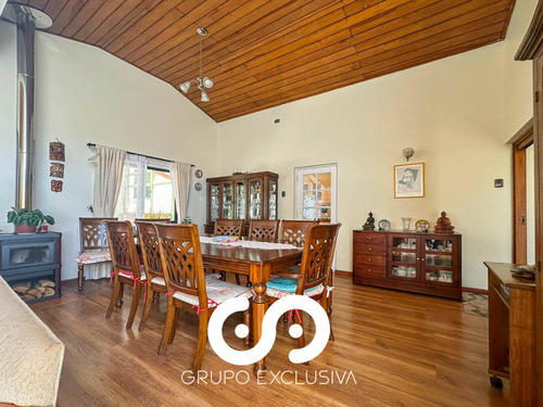 Se Vende Casa Muy Bien Conectada En Quilpué