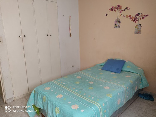 Imagen 11 de 12 de Apartamento En Doña Menca Piso Medio