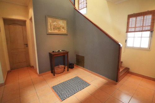 Casa 5 Amb. Venta Gral Pacheco Jardín Y Pileta