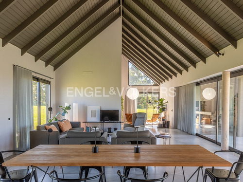 Cómoda Casa A Estrenar En Pueblo Mío