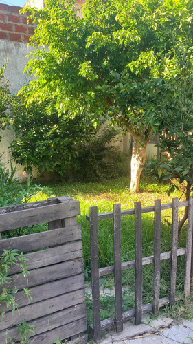 2 Casas Y/o Lote Para Construir En Villa Luzuriaga