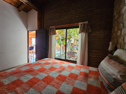 Casa De 2 Dormitorios C/quincho En Esquel-chubut-