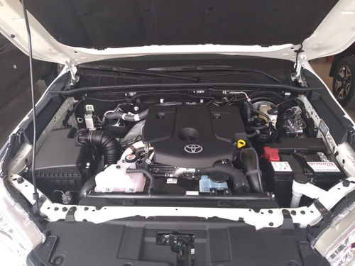 Toyota Hilux 2.4 Cd Dx 150cv 4x4