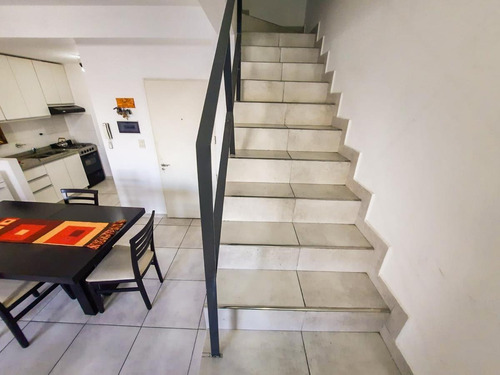 Imagen 4 de 25 de Venta Departamento 2 Amb Tipo Duplex 55 M2 Valentin Alsina