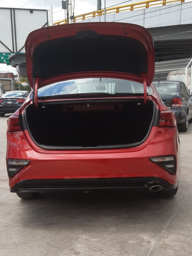 Imagen 15 de 15 de Kia Forte Lx Ta