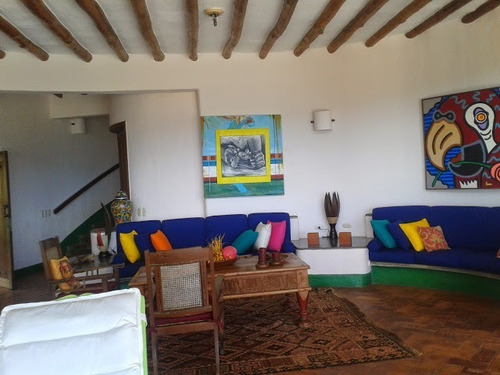 Imagen 2 de 11 de Re/max 2mil Vende Increible Casa Soñada En La Villa - Isla De Margarita
