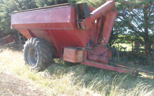 Tolva Autodesc. Cestari,de 14tn,balanza,tape,cub 23-1-30 M-b