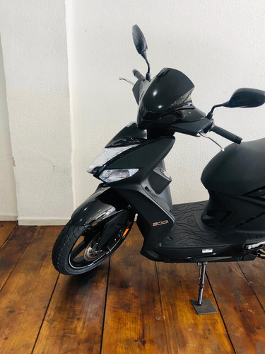 Kymco Agillity 16+ 200i 2020/2021 4 Opção De Cores