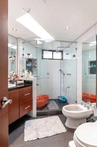 Casa En Venta En Los Rosales. Cod V8293