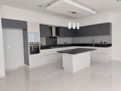 Imagen 30 de 30 de Hermosa Residencia En Pre-venta En Solares