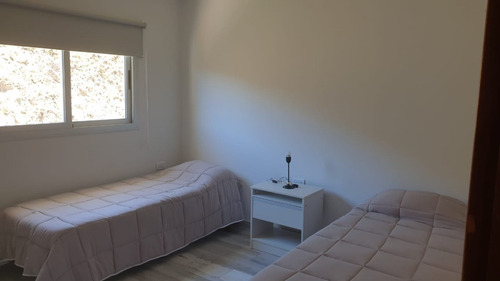 Imagen 8 de 14 de Casa De Vacaciones En Reyunos