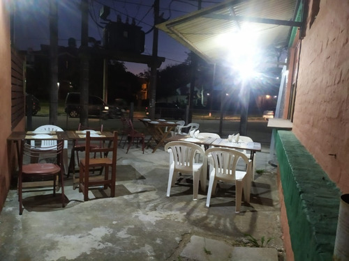 Venta Local En Mar Del Tuyu, Con Fondo De Comercio La Riojanita , Excelente Ubicacion, Calle 1 Esq. 74, La Costa