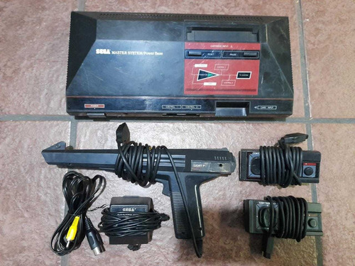 Sega Master System Completo,fincionando Perfectamente.