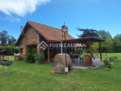 Casa Venta 3 Dorm. En Calera De Tango. San Felipe Diacono