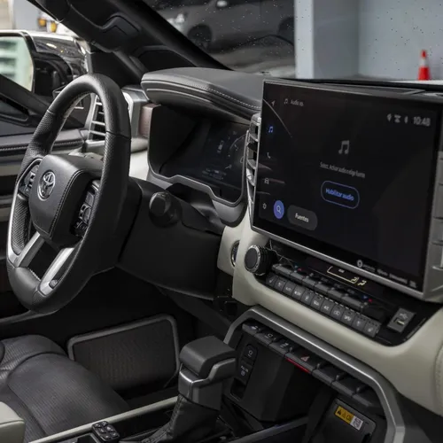 Toyota Sequoia Capstone 3.4 B2+ 2024