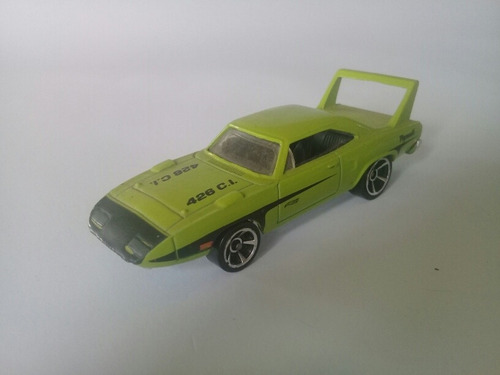 Hot Wheels Muscle Mania '70 2012 Plymouth Superbird Mopar '