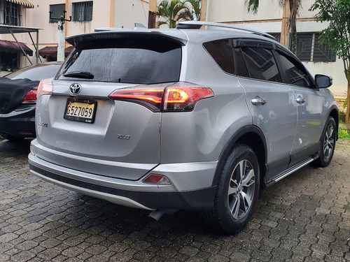 Imagen 11 de 13 de Toyota Rav4 2016 Xle Premium Americana Clean Car Fax