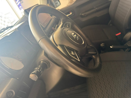 Suzuki Jimny 1.5 Glx At 5P
