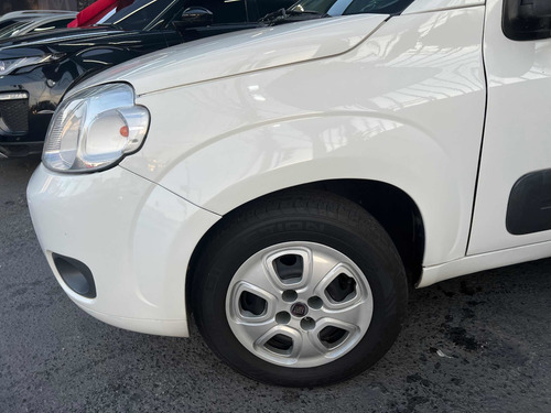 Imagem 3 de 19 de Fiat Fiorino 2014 1.4 Flex 4p