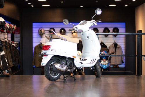 Vespa Vxl 150 Abs Scooter Usb Led Motoplex Oficial Isidro