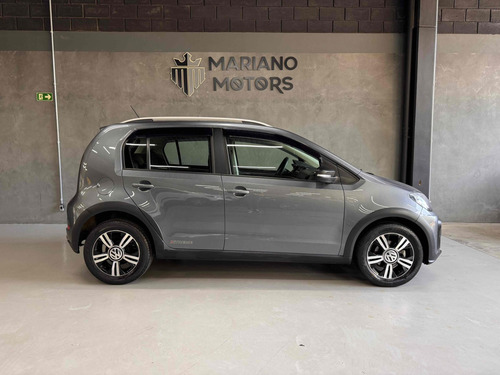 Volkswagen Up! 1.0 170 TSI TOTAL FLEX XTREME 4P MANUAL