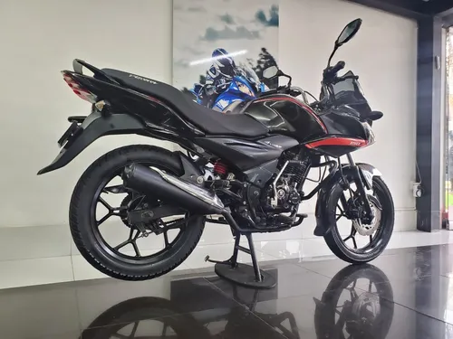 Bajaj Discover 150 2017