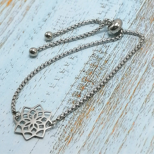 Imagen 4 de 8 de Pulsera Ajustable Mujer Dije Mandala Acero Inoxidable Plata
