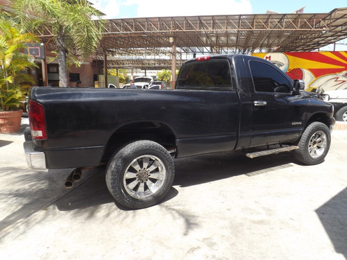 Imagen 4 de 8 de Dodge Ram 2500