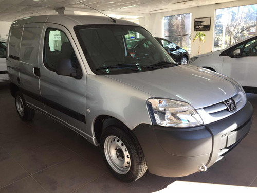 Imagen 1 de 13 de Peugeot Partner 1.6 Furgon Confort 0km 2022