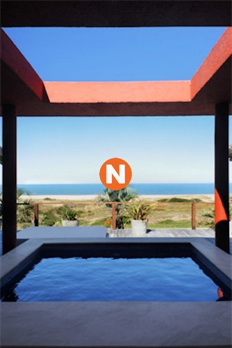 House Forsale In José Ignacio, Mansion Frente Al Mar En Venta , 6 Dormitorios.- Ref: 207141