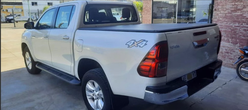 Toyota Hilux Pick-Up 2.8 Cd Srv 177cv 4x4