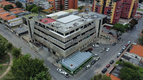 Oficina, En Alquiler En Zona Este Barquisimeto, Lara M C % R E F  24-15338