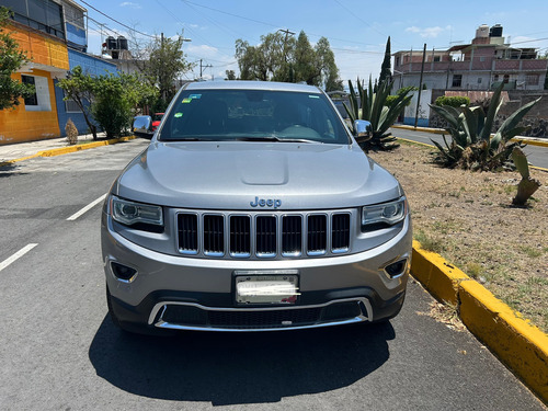 Jeep Grand Cherokee 3.6 Limited Lujo V6 4x2 At