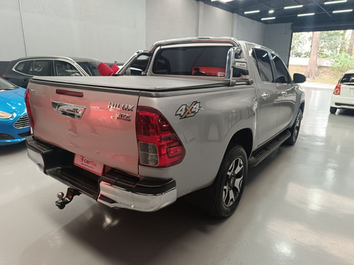 Toyota Hilux 2.8 SRX 4X4 CD 16V DIESEL 4P AUTOMÁTICO