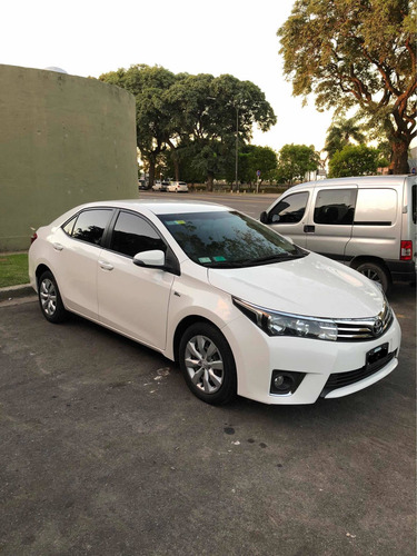 Toyota Corolla 2015 1.8 Xli Mt 140cv