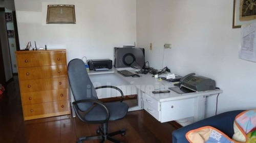 Imagem 12 de 15 de Belo Apartamento - Iq18266