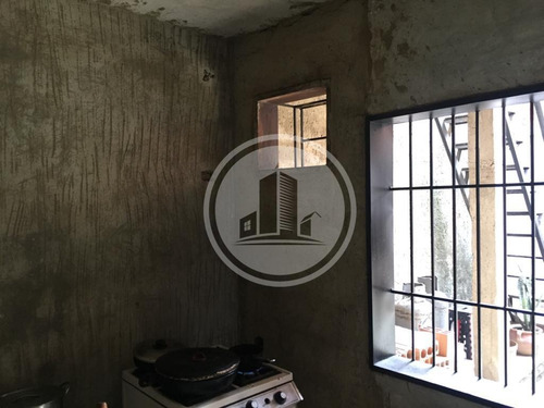 En Venta Casa En Saman De Guere De 91mts2, Dos Plantas. Se Escuchan Propuesta. Buena Ubicacion.