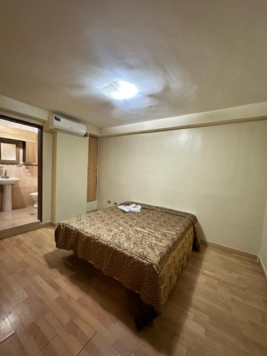 En Alquiler Apartamento En Urbanización San Isidro. Yb7263
