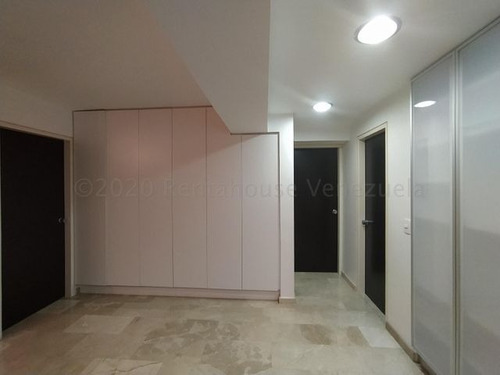 Imagen 21 de 21 de Impecable Apartamento En Lomas De La Alameda!!! #21-1550. Abb