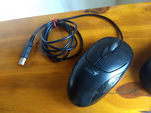 3 Mouse Andan Pero El Clic Hay Que Apretarlo Fuerte