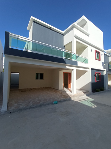 Casas En Venta En Prado Oriental, San Isidro, S.d Este.