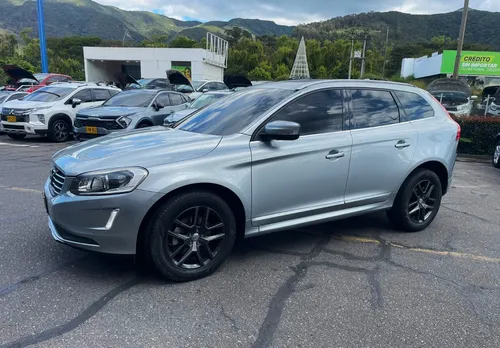 Volvo XC60 2.0 T5 Awd Summum