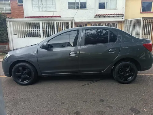 Renault Logan 1.6 Authentique Mt