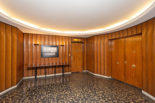 Imagen 26 de 27 de Departamento En Venta - 4 Dormitorios - Cochera - Recoleta