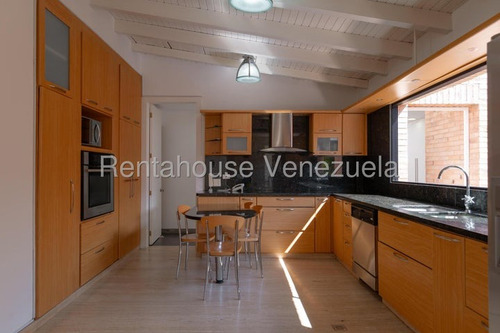 Casa Amoblada En Alquiler En Prados Del Este 25-17775 Cs